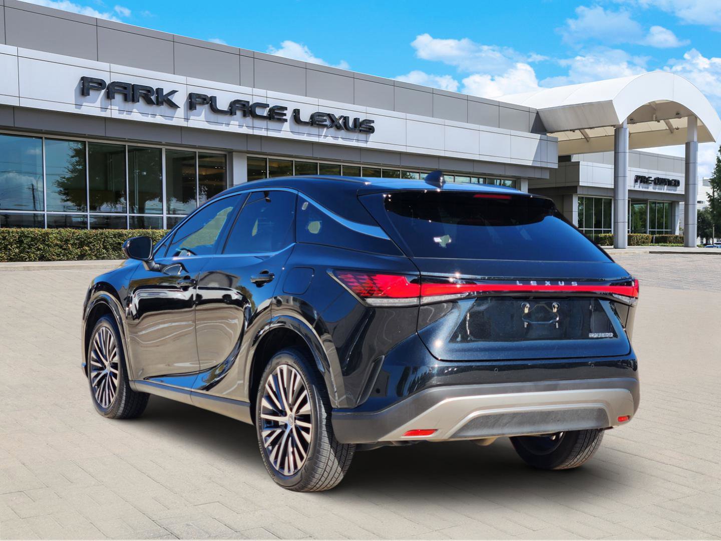 Certified 2025 Lexus RX 350 Premium Plus image 4