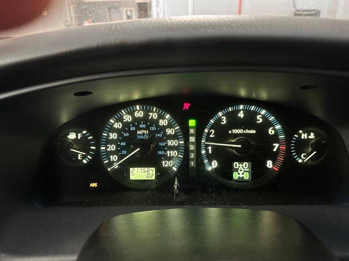Used 2002 INFINITI QX4 4WD w/ (X03) Heated Seats Pkg image 36