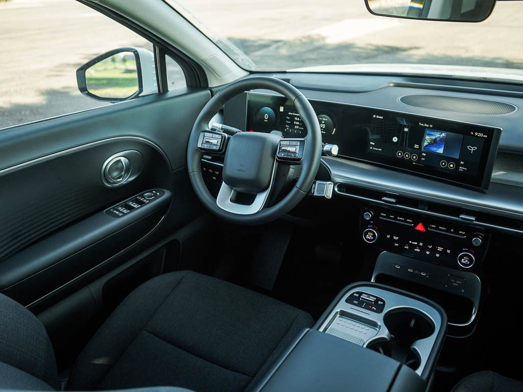 New 2026 Hyundai Ioniq 9 S image 16