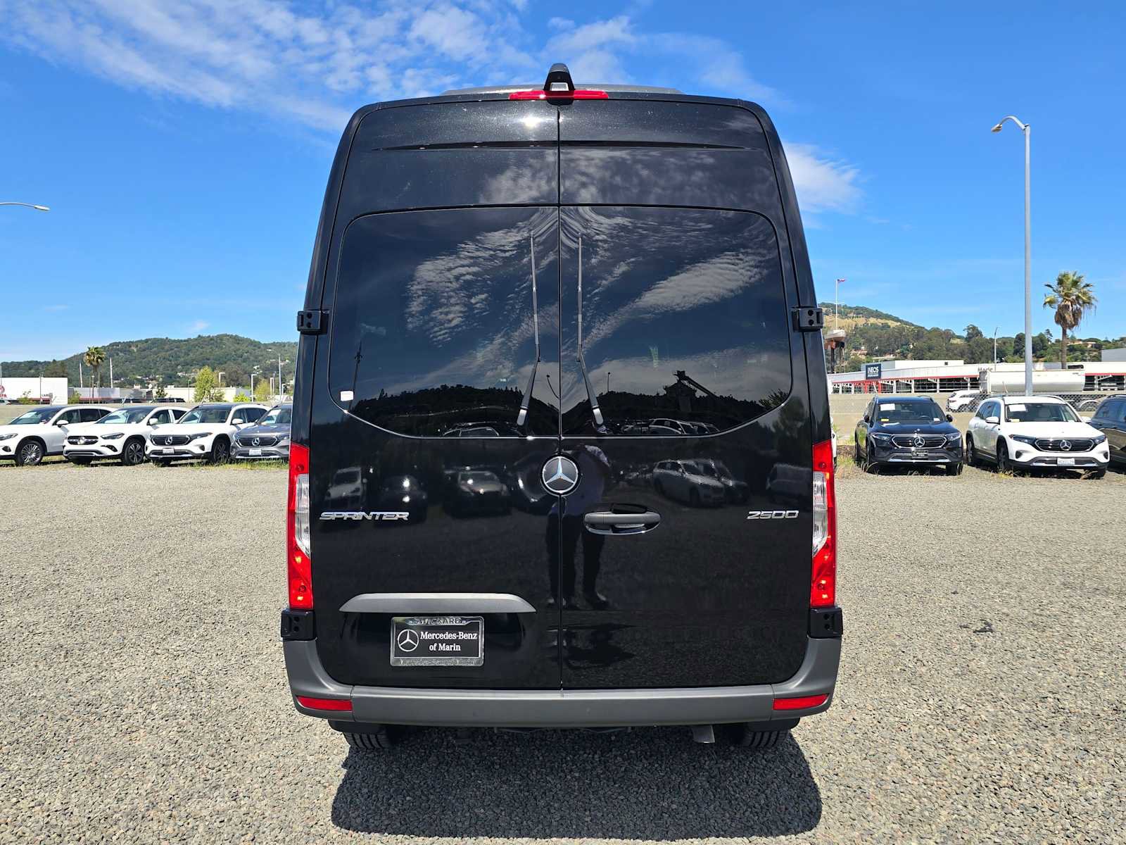 Used 2025 Mercedes-Benz Sprinter 2500 image 4