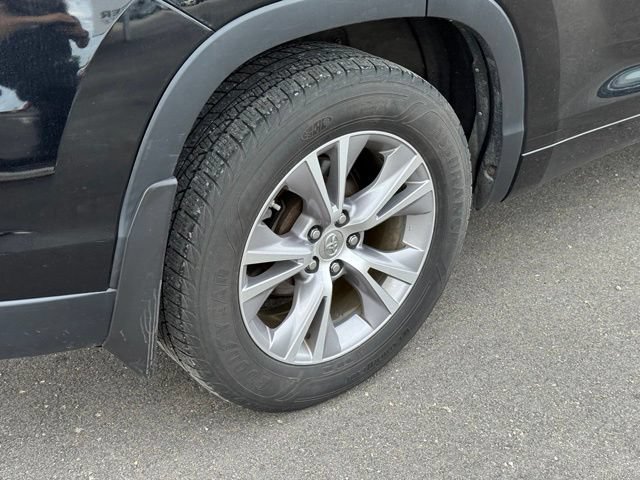 Used 2014 Toyota Highlander Plus AWD/4WD image 37