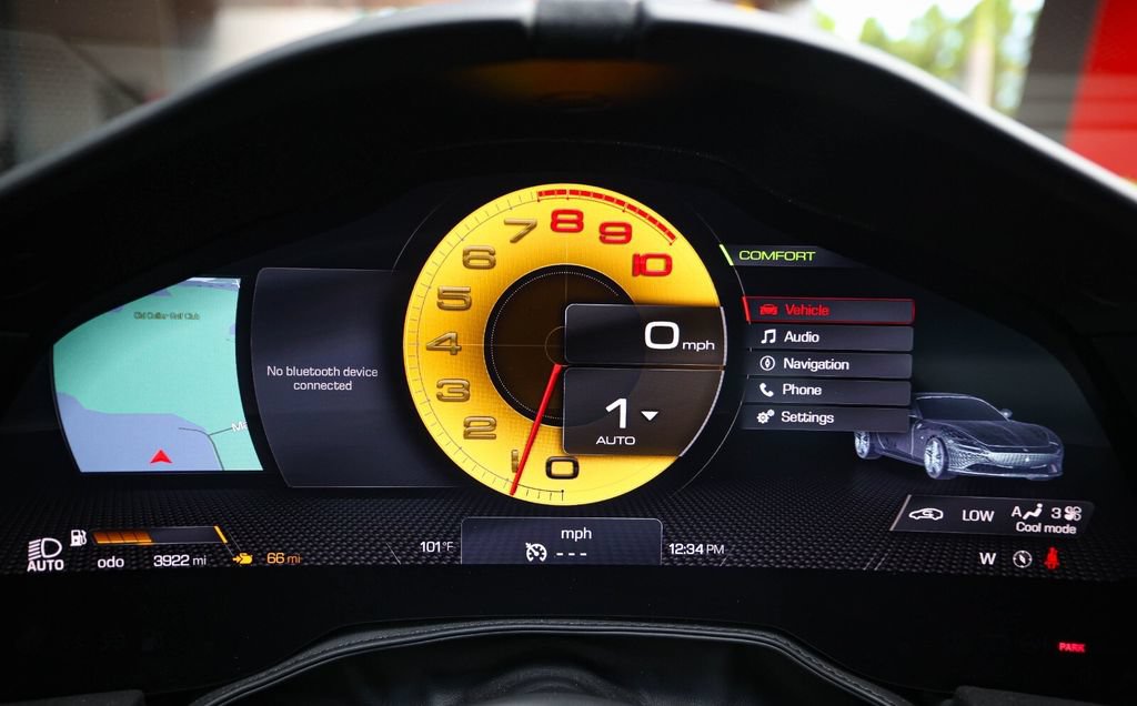 Certified 2022 Ferrari Roma RWD image 34