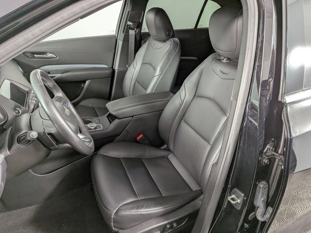 Certified 2023 Cadillac XT4 Premium Luxury w/ Cold Weather Package image 16