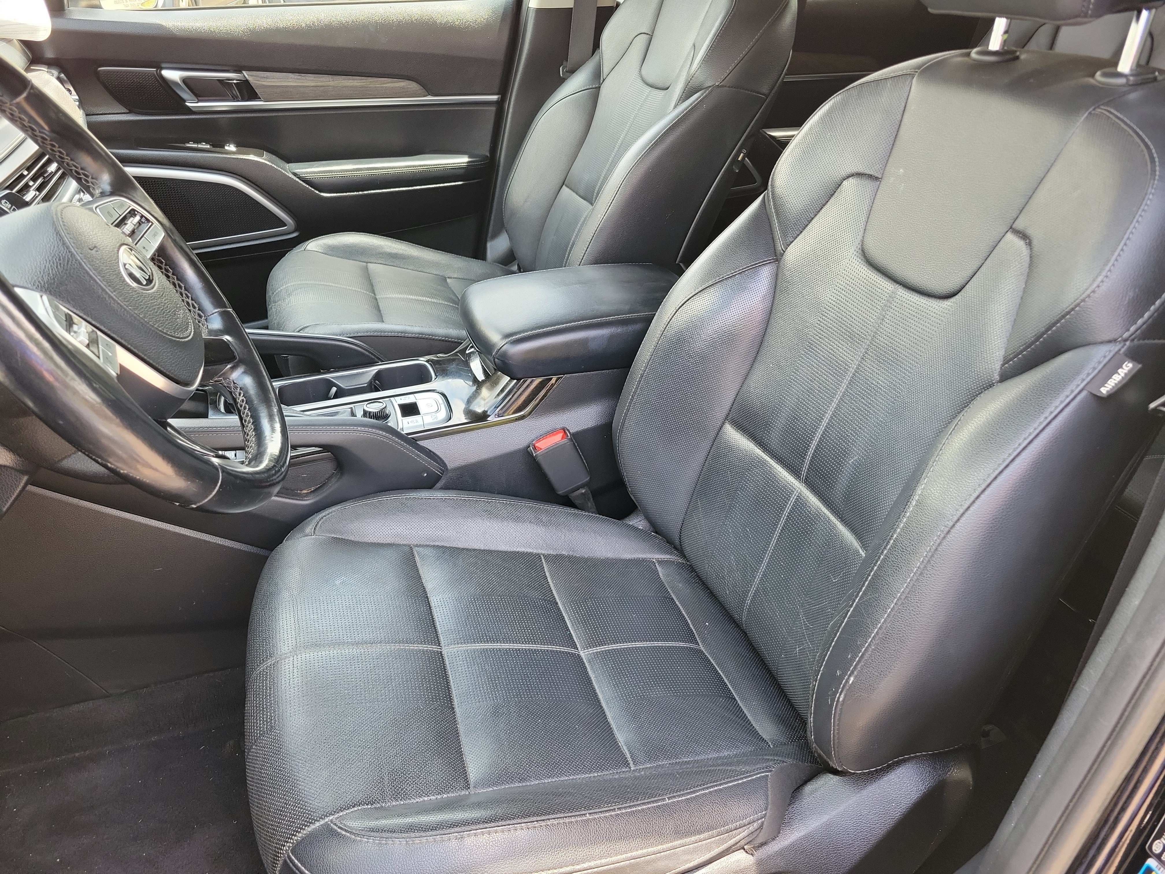 Used 2021 Kia Telluride EX w/ EX Premium Package AWD/4WD image 4