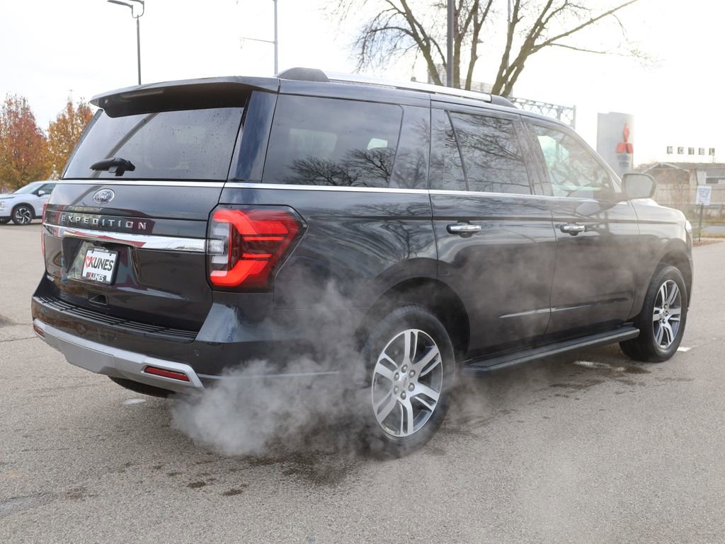 Used 2024 Ford Expedition Limited image 10