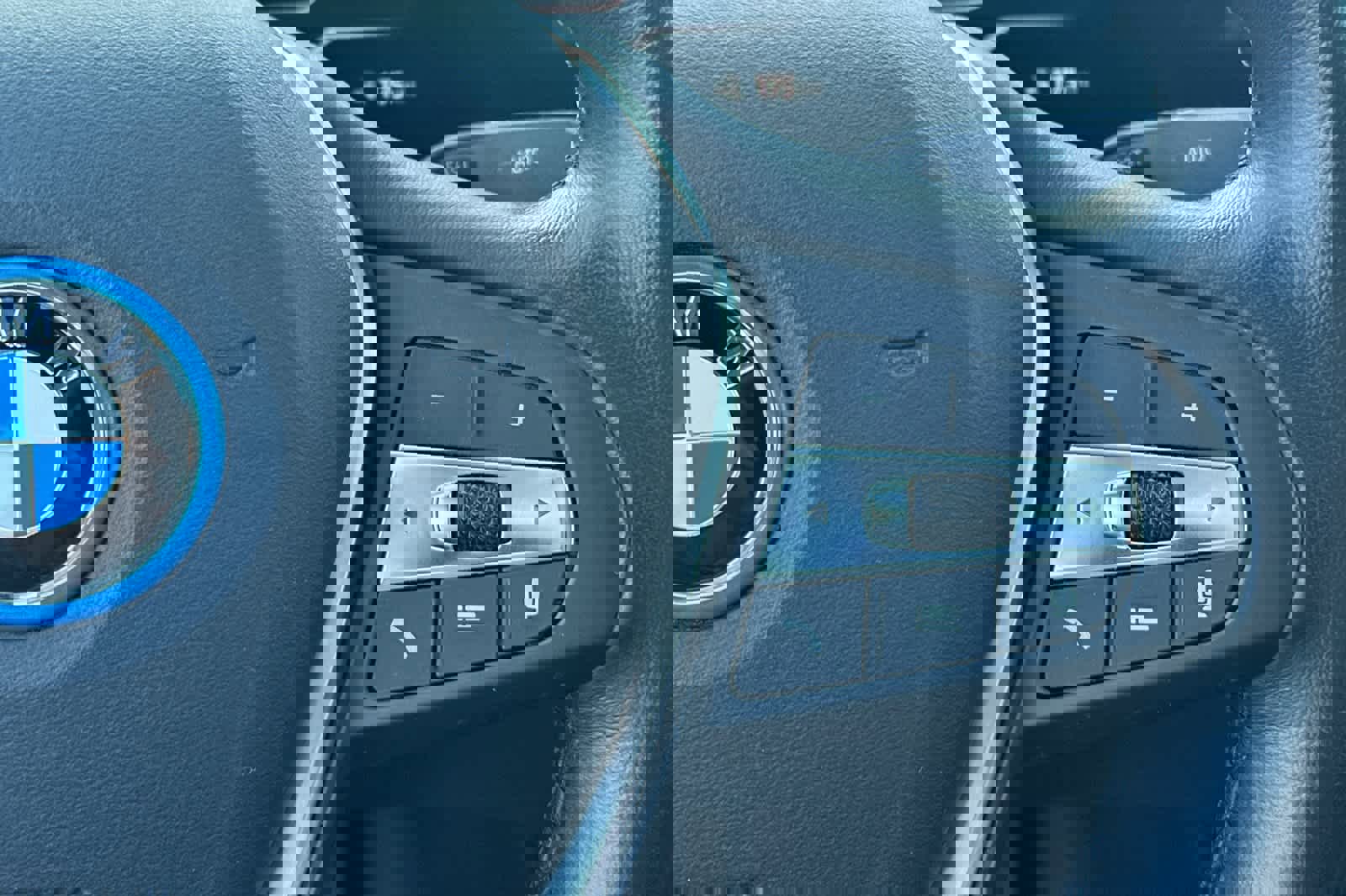 Certified 2023 BMW i4 eDrive35 w/ Premium Package image 28