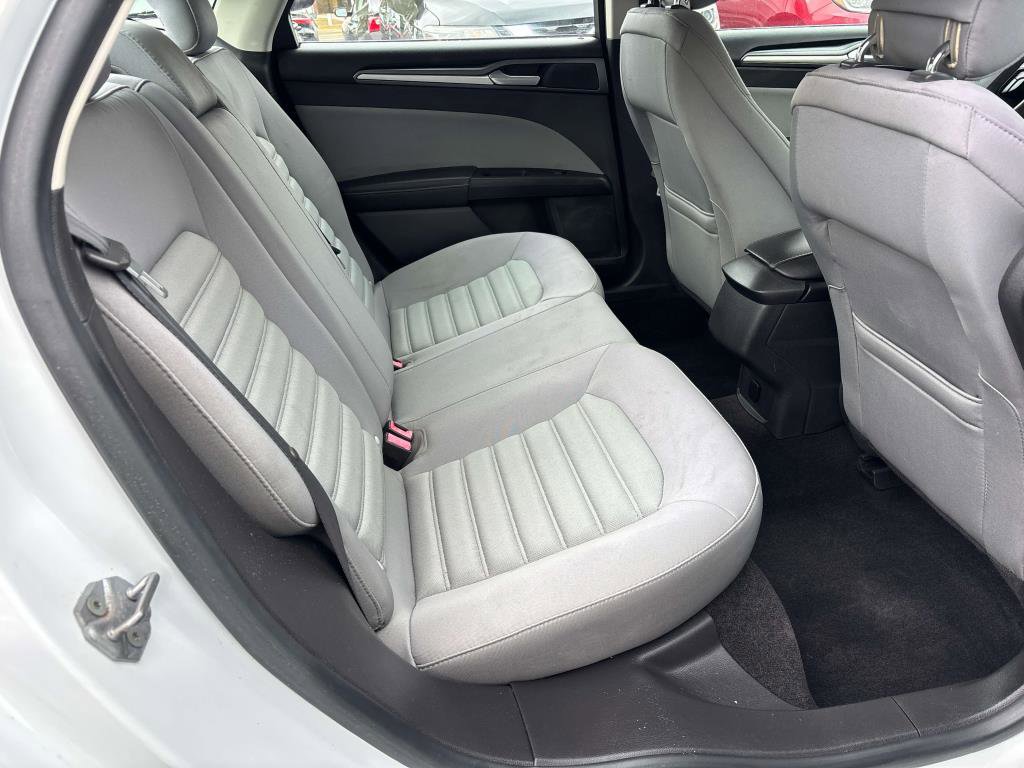 Used 2014 Ford Fusion S image 13