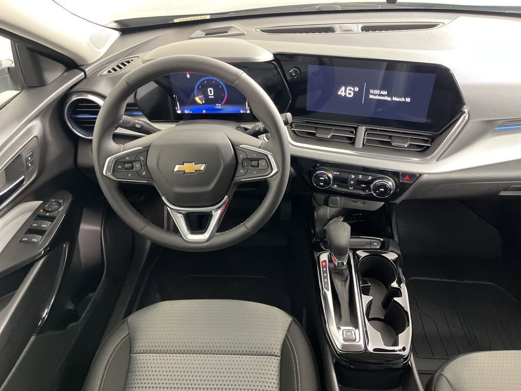 New 2026 Chevrolet Trax LT w/ Driver Confidence Package image 12