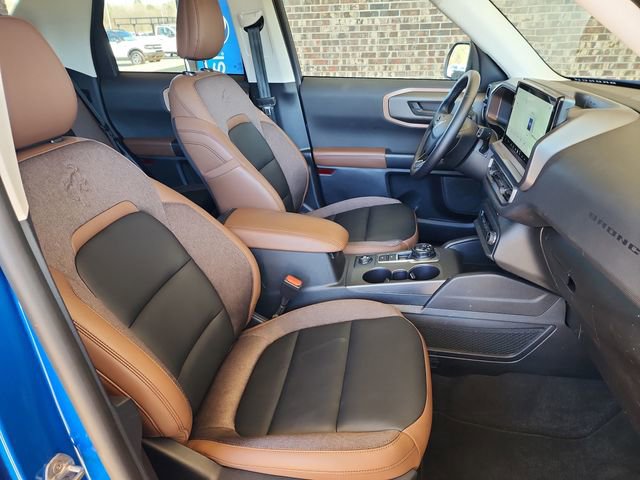 Used 2025 Ford Bronco Sport Outer Banks w/ Outer Banks Tech Package+ AWD/4WD image 14