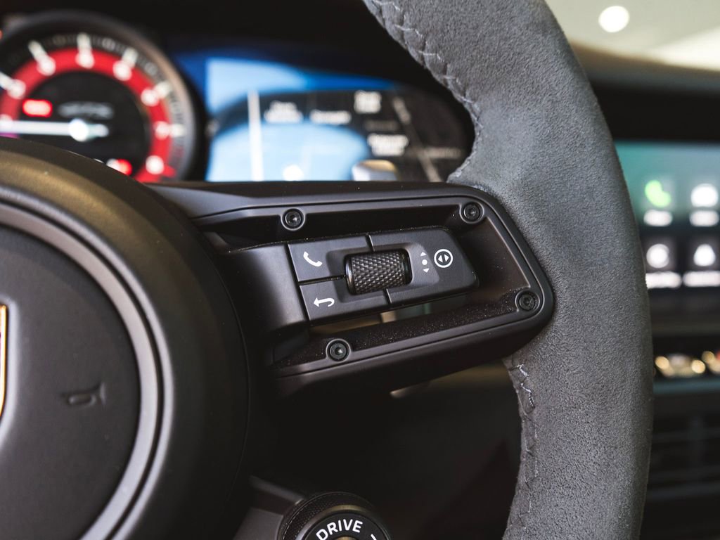 Used 2023 Porsche 911 Carrera GTS image 18