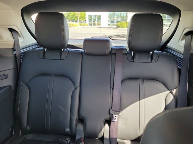 Used 2024 MAZDA CX-90 3.3 Turbo w/ Premium Package AWD/4WD image 15