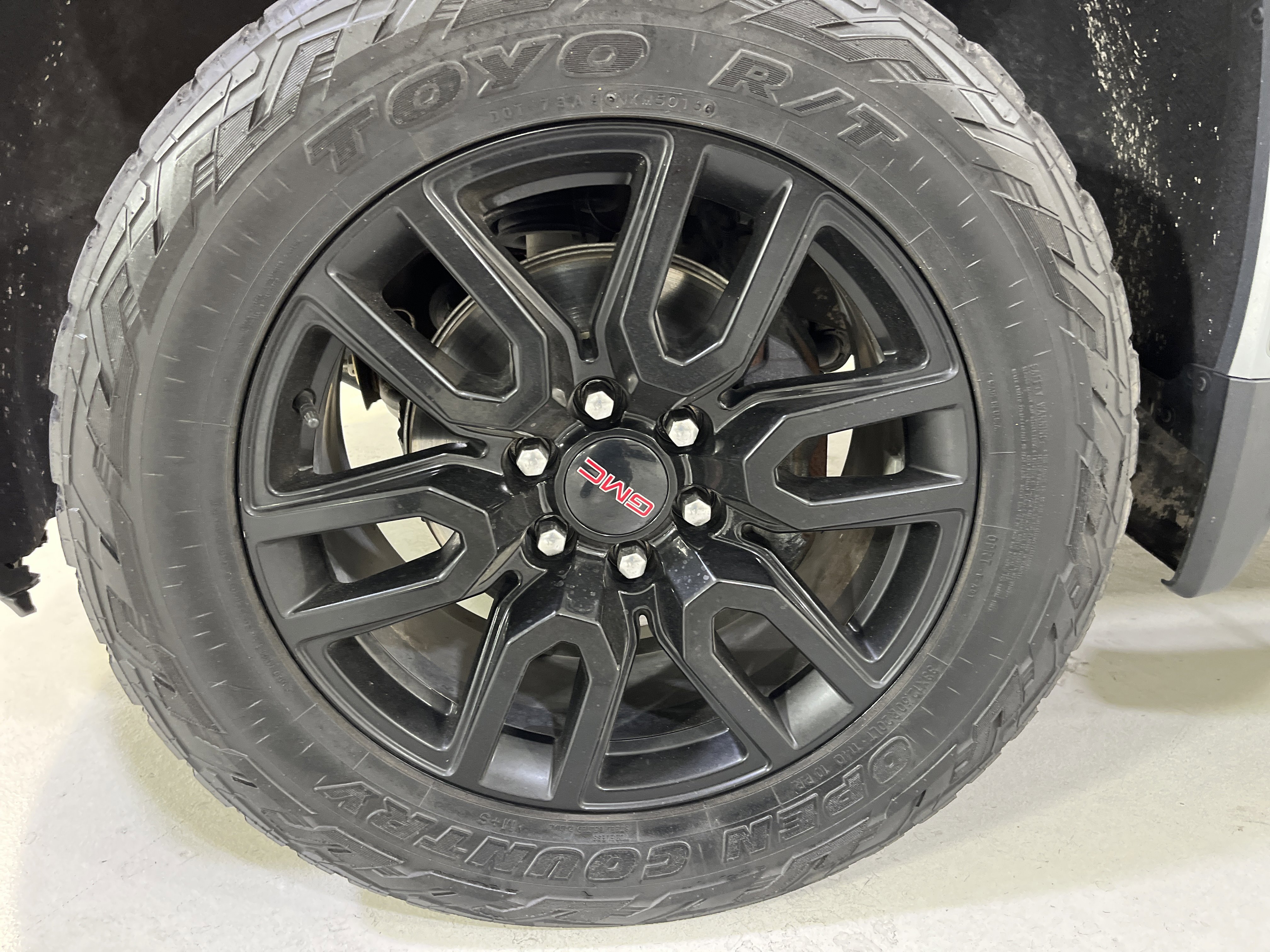 Used 2023 GMC Sierra 1500 Elevation w/ X31 Off-Road Package image 25