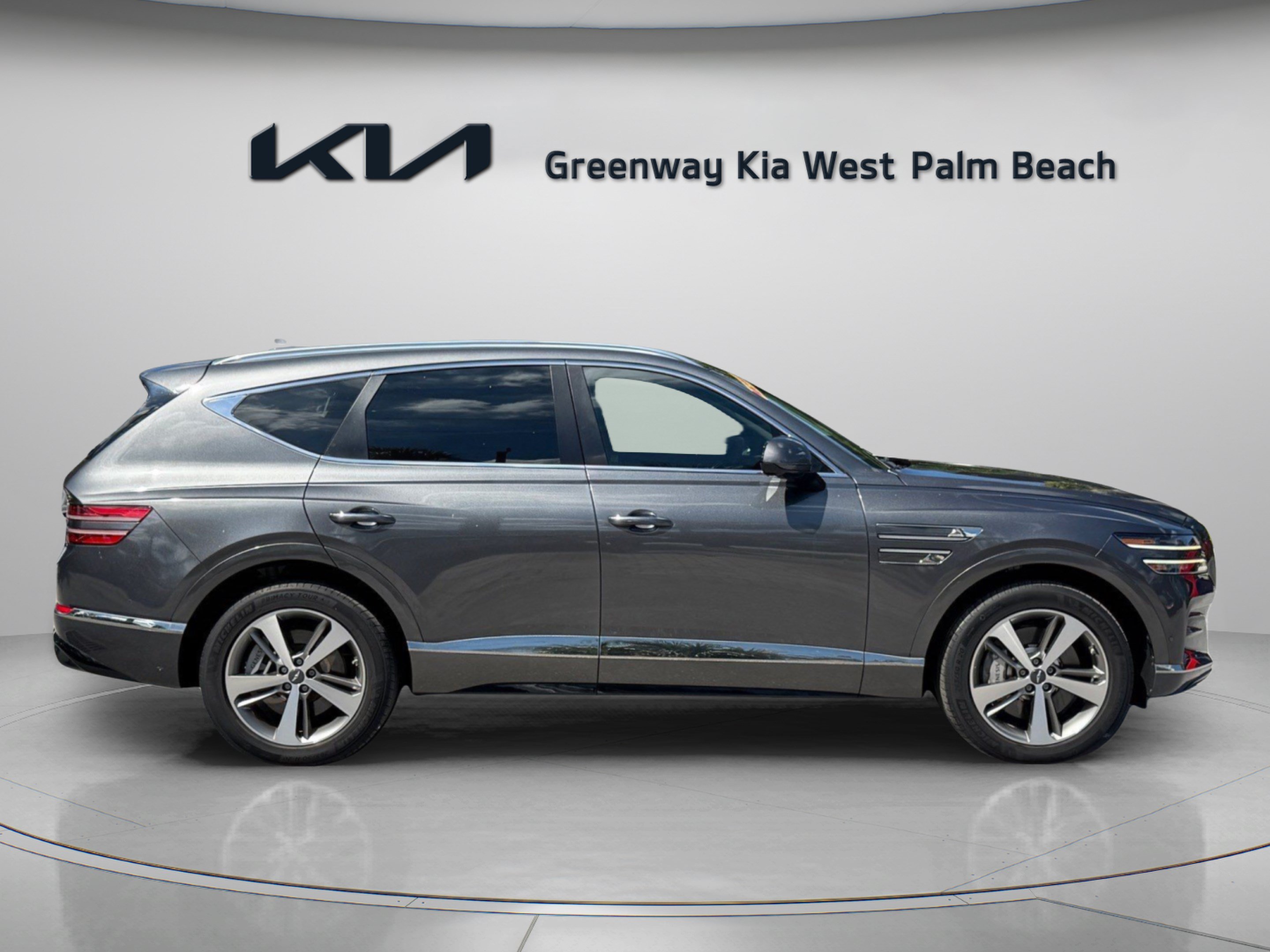 Used 2023 Genesis GV80 2.5T w/ Prestige 20" Package AWD/4WD image 8