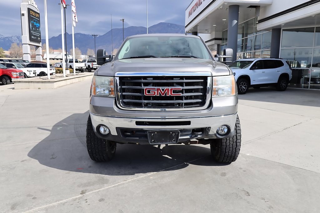Used 2009 GMC Sierra 2500 SLT w/ Entertainment Package image 9