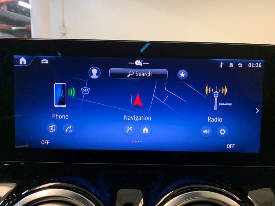 Used 2025 Mercedes-Benz GLA 250 4MATIC image 26