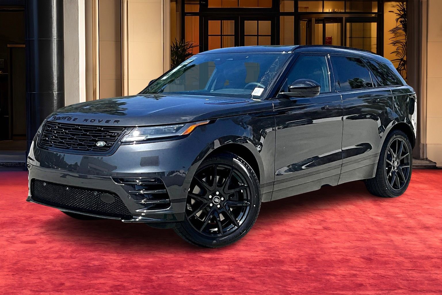 New 2026 Land Rover Range Rover Velar Dynamic SE