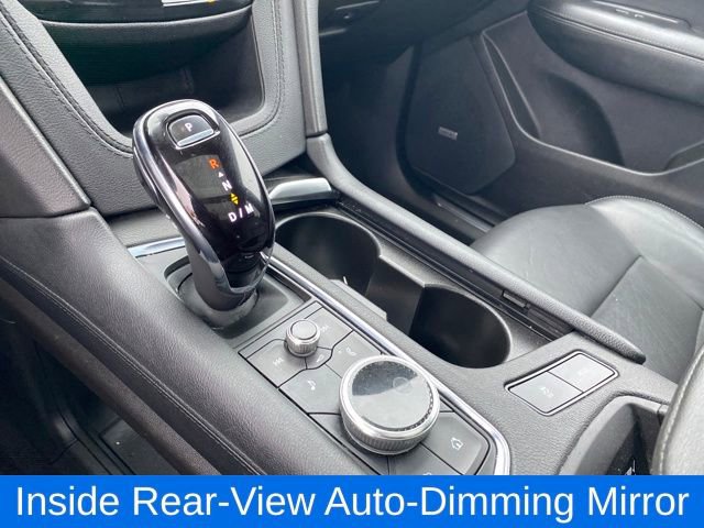 Used 2022 Cadillac XT5 Premium Luxury image 11