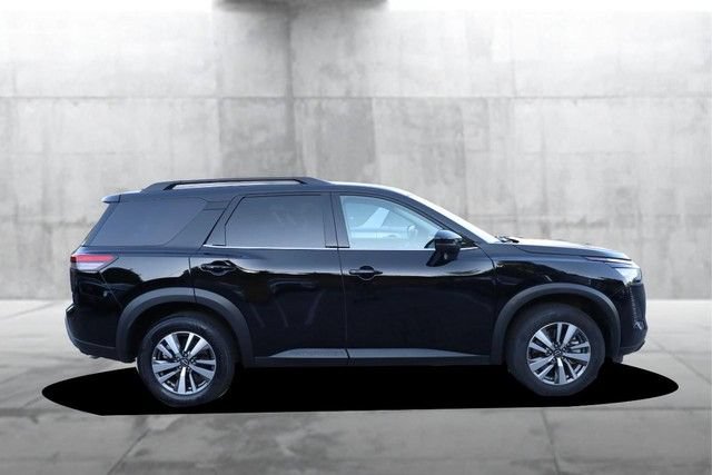Certified 2026 Nissan Pathfinder SL FWD image 5