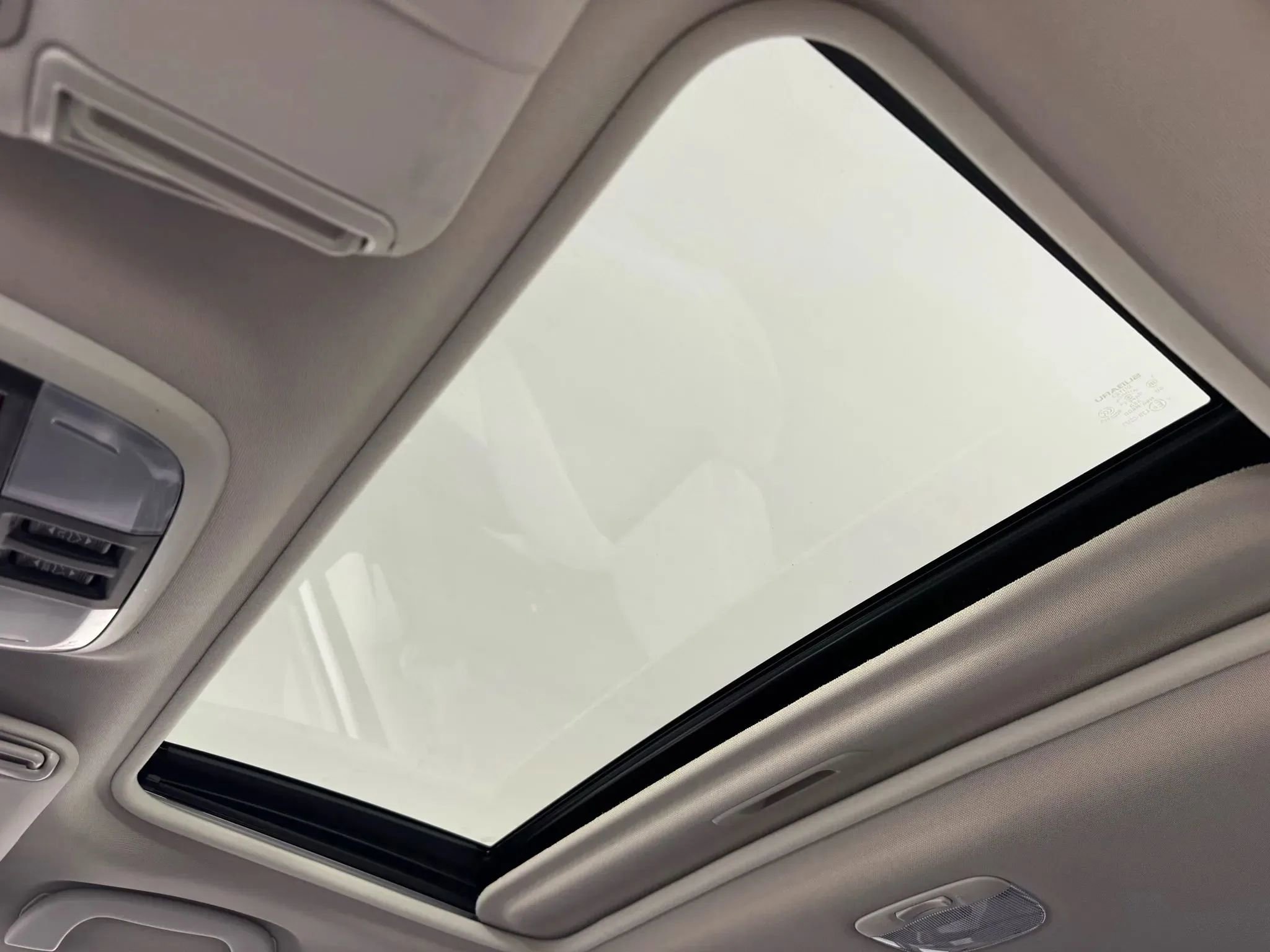 Used 2021 Subaru Crosstrek 2.0i Premium w/ Moonroof Package image 24