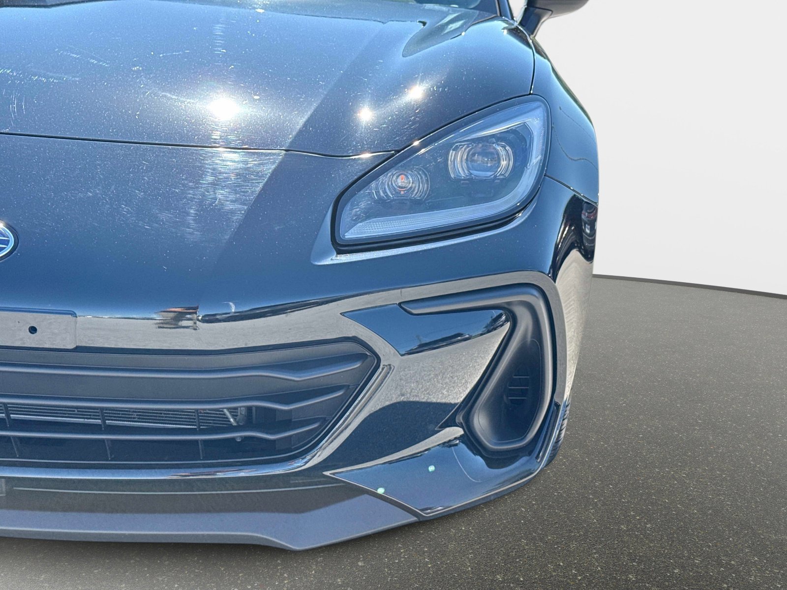 Used 2023 Subaru BRZ Limited RWD image 11
