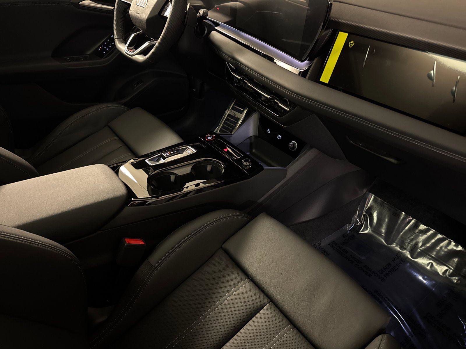 New 2027 Audi SQ6 e-tron Premium Plus AWD/4WD image 15