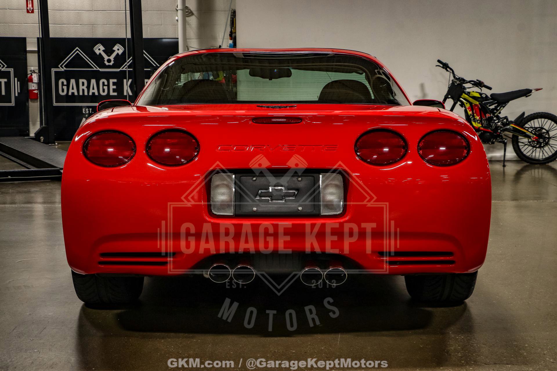 Used 1997 Chevrolet Corvette Coupe w/ Roof Pkg image 39