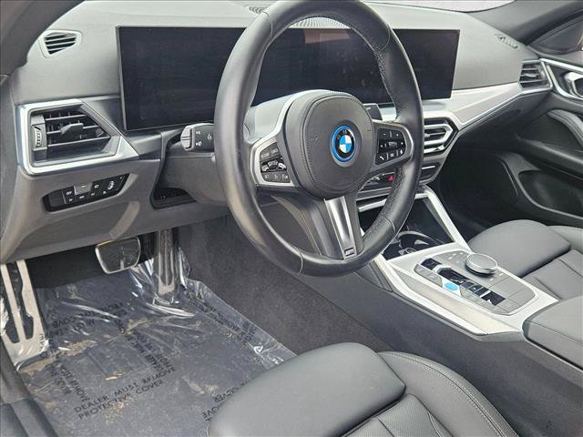 Used 2024 BMW i4 eDrive35 w/ M Sport Package RWD image 10
