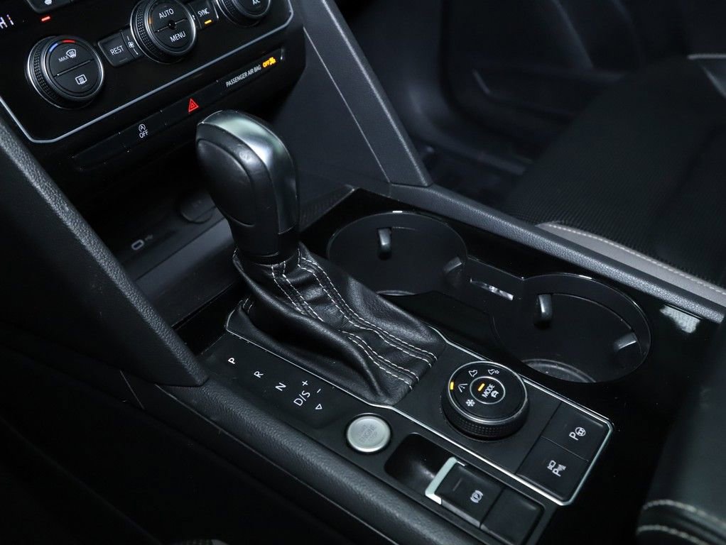 Used 2021 Volkswagen Atlas SEL Premium image 36