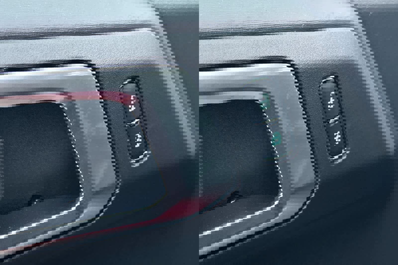 New 2025 Ford Bronco Badlands image 14