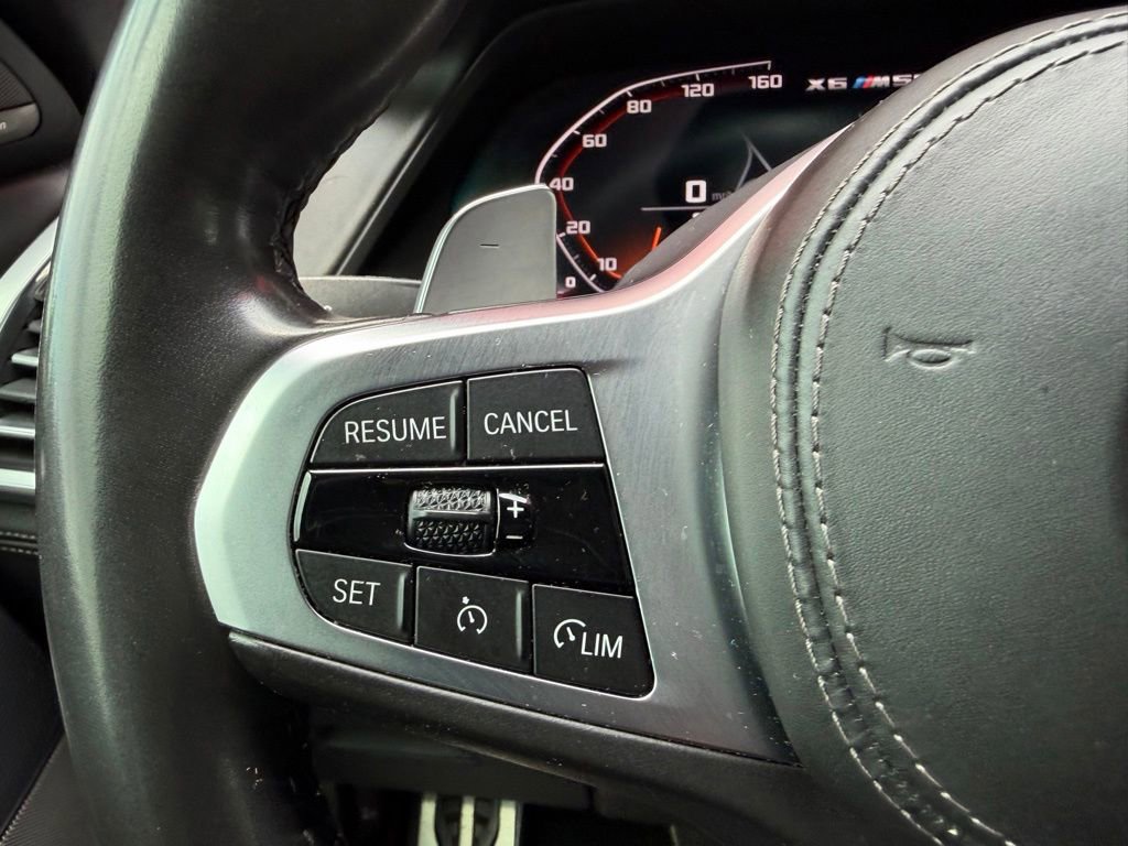Used 2020 BMW X6 M50i w/ Premium Package AWD/4WD image 18