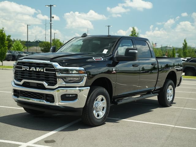 New 2026 RAM 2500 Tradesman AWD/4WD video 3