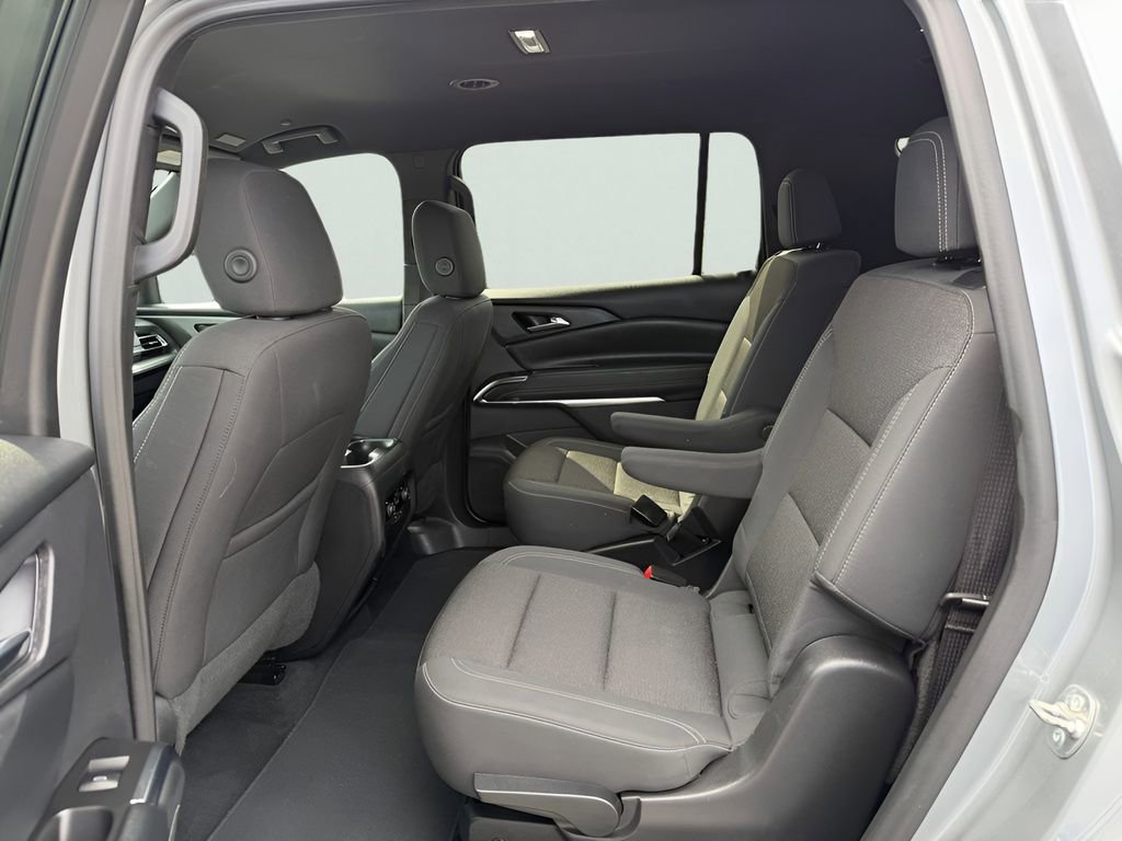 Used 2024 Chevrolet Traverse LT AWD/4WD image 33