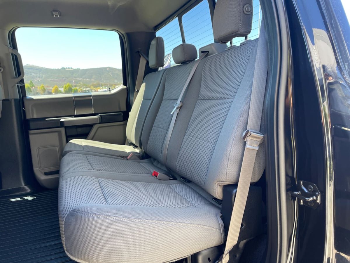 Used 2018 Ford F150 XLT w/ Equipment Group 302A Luxury RWD image 25