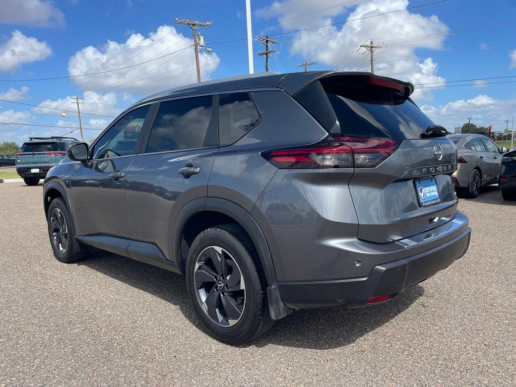 Certified 2025 Nissan Rogue SV w/ SV Premium Package FWD image 5