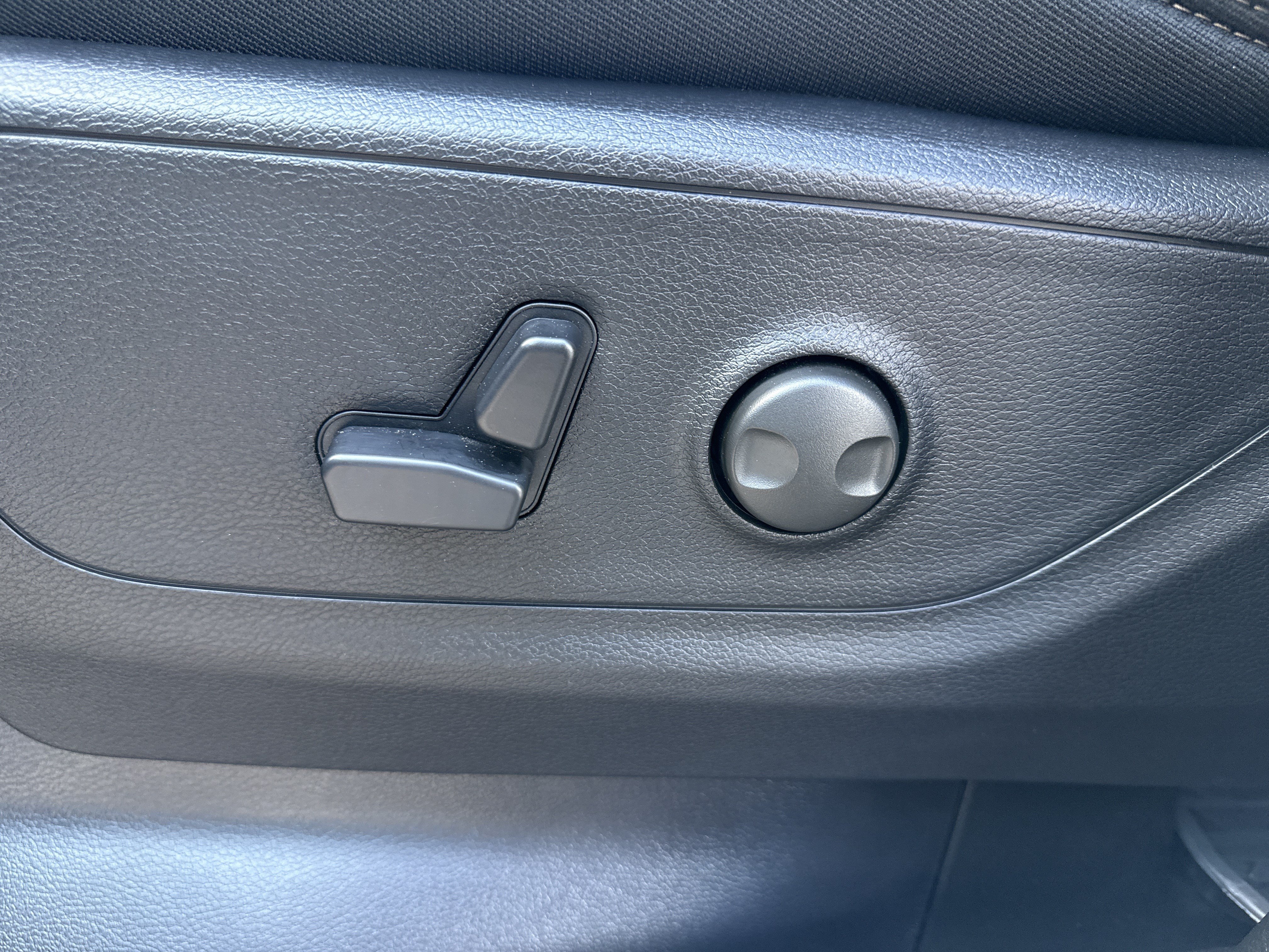 New 2026 RAM 1500 Big Horn AWD/4WD image 10