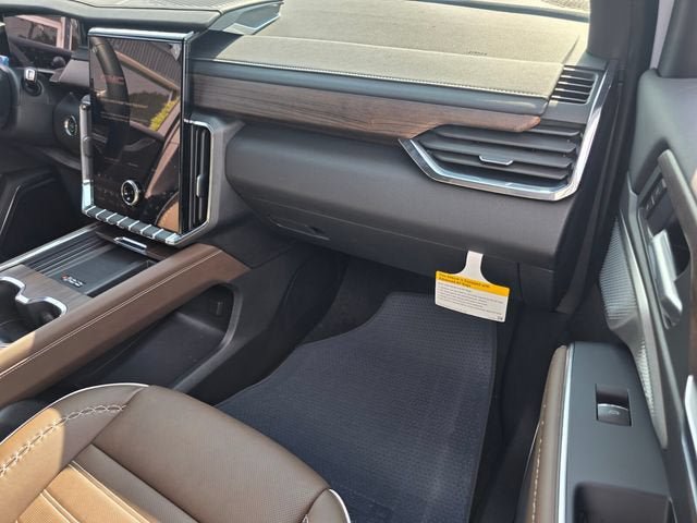 New 2026 GMC Acadia Denali Ultimate FWD image 19
