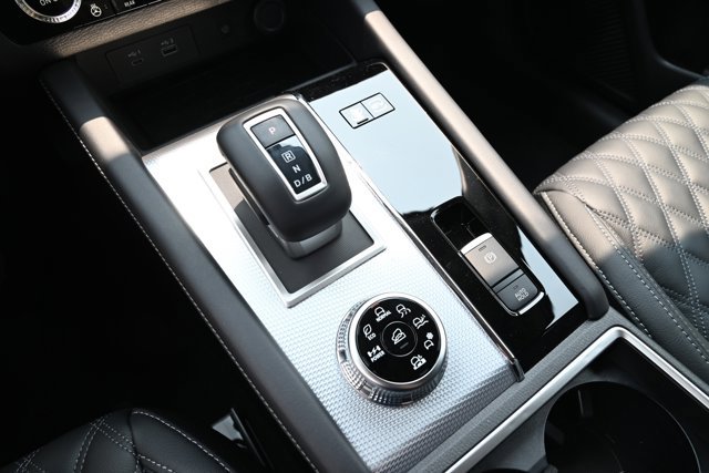 New 2023 Mitsubishi Outlander SEL image 44