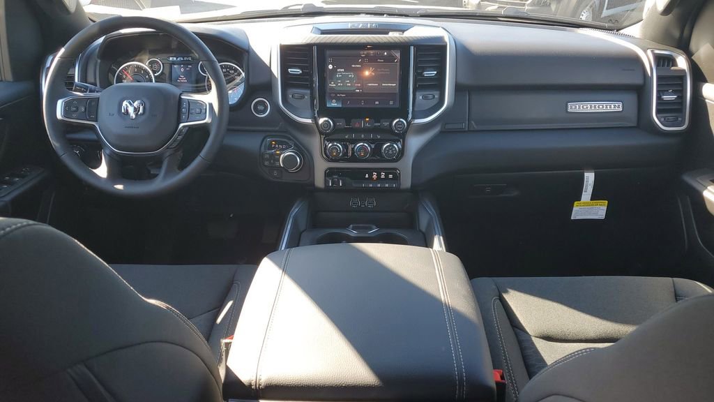 New 2026 RAM 1500 4x4 Crew Cab image 11