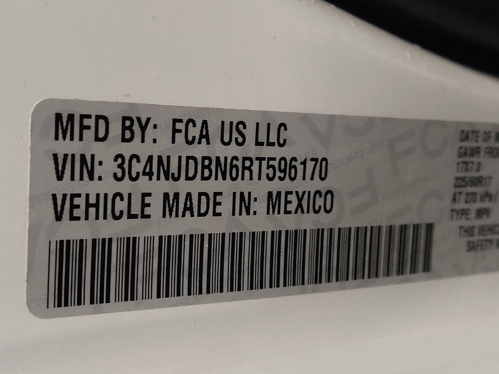 Used 2024 Jeep Compass Latitude image 33