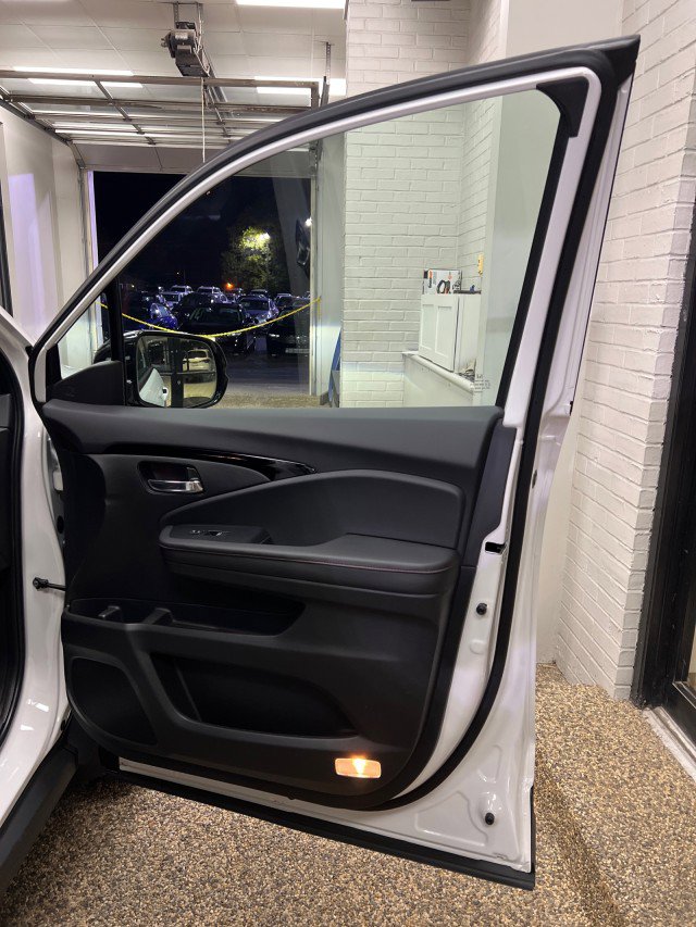 New 2026 Honda Ridgeline Black Edition image 15