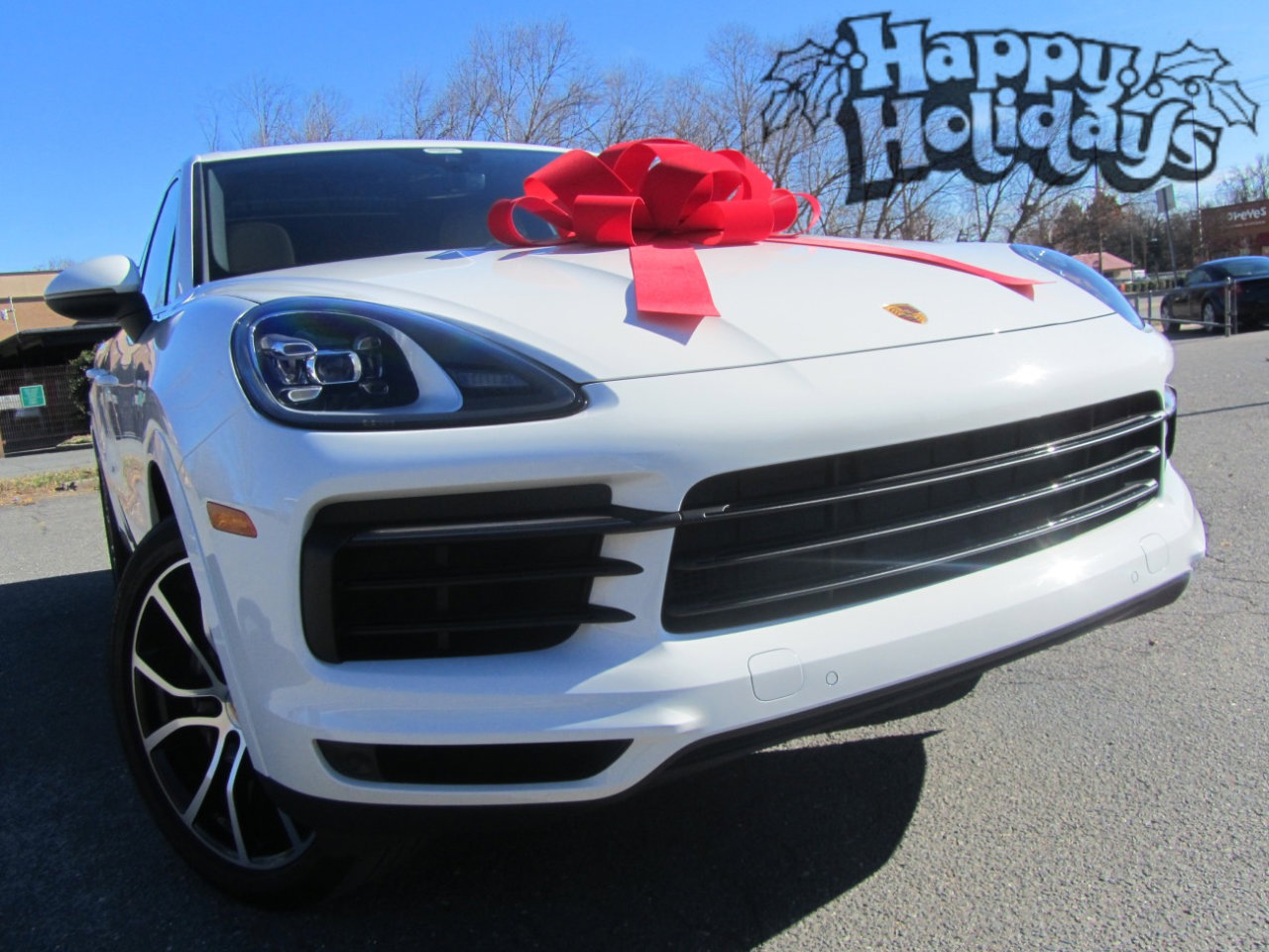Used 2022 Porsche Cayenne image 1