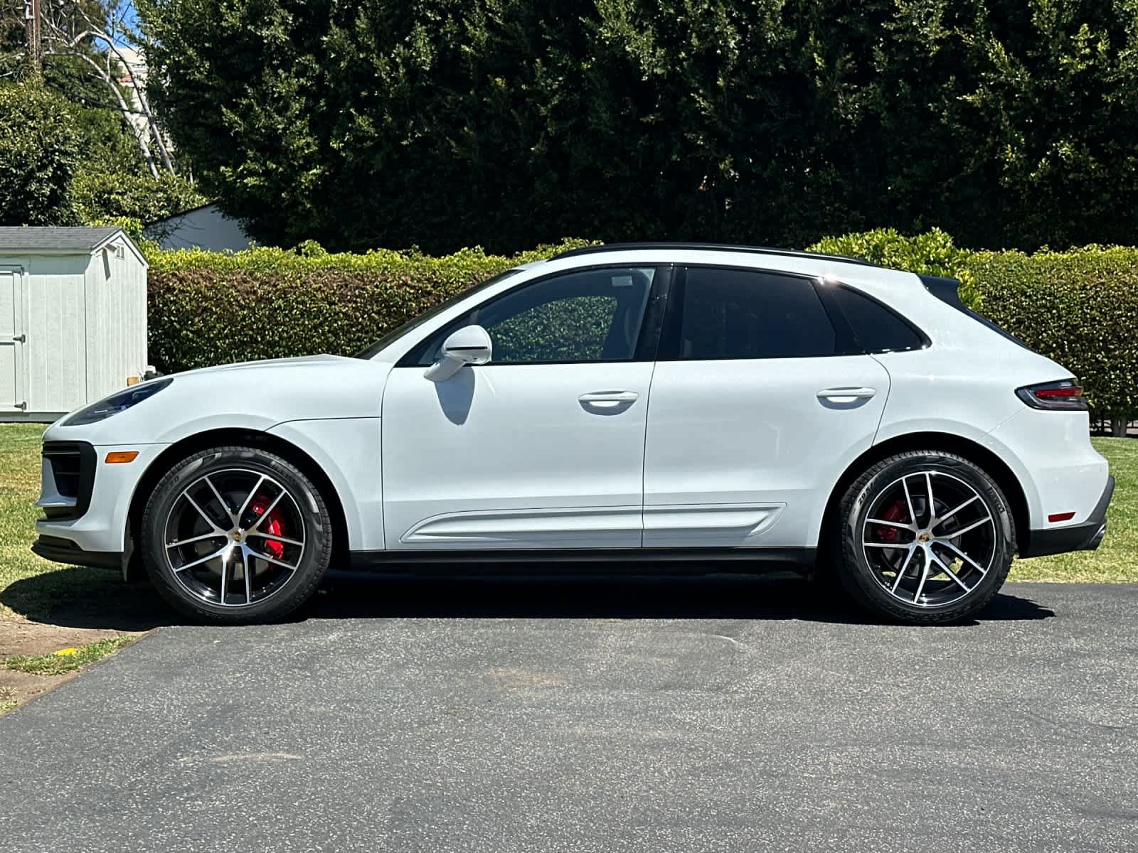 New 2026 Porsche Macan S AWD/4WD image 2