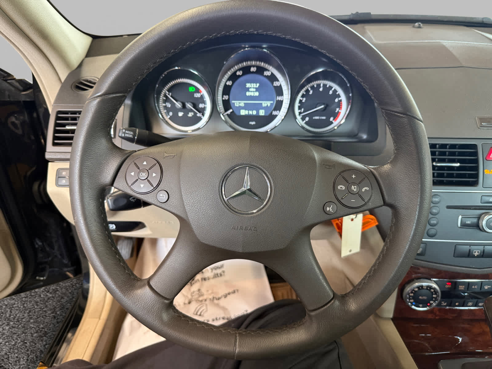 Used 2011 Mercedes-Benz C 300 4MATIC Sedan image 13