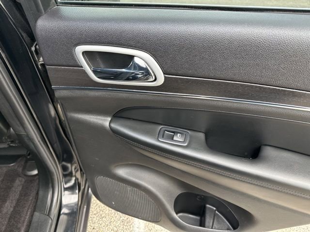 Used 2018 Jeep Grand Cherokee Limited AWD/4WD image 15