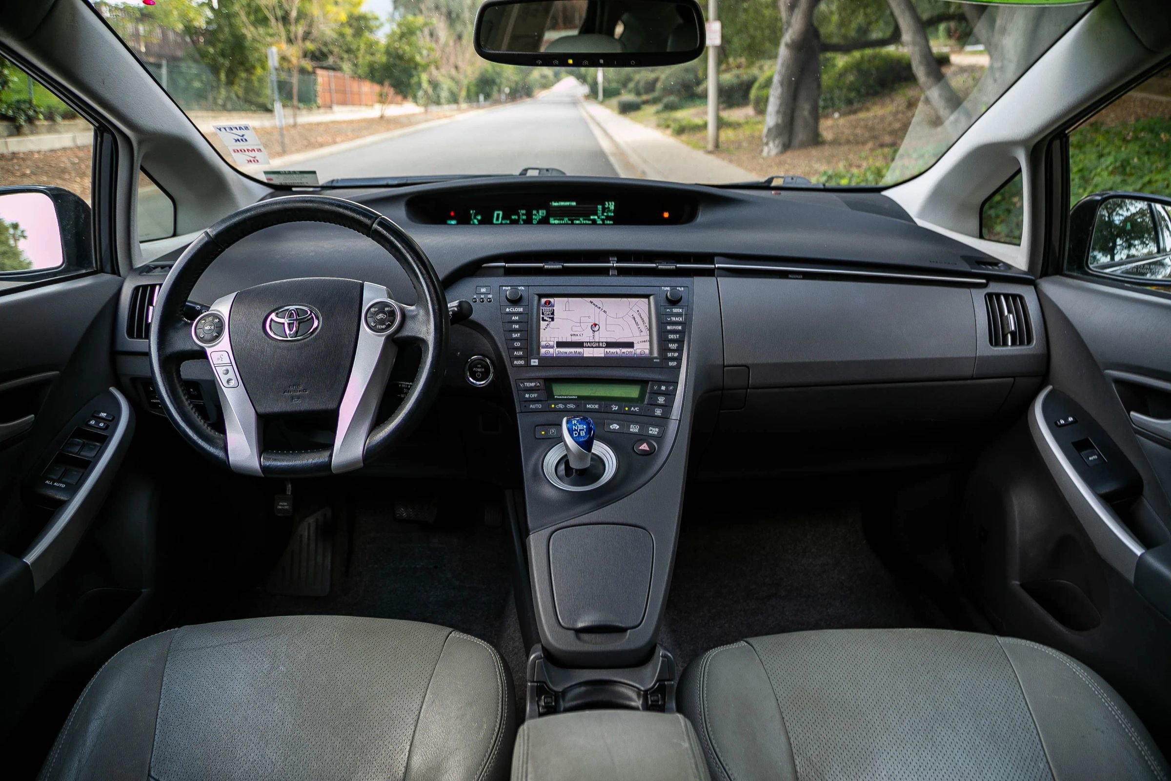 Used 2011 Toyota Prius Four w/ Solar Roof Pkg image 19