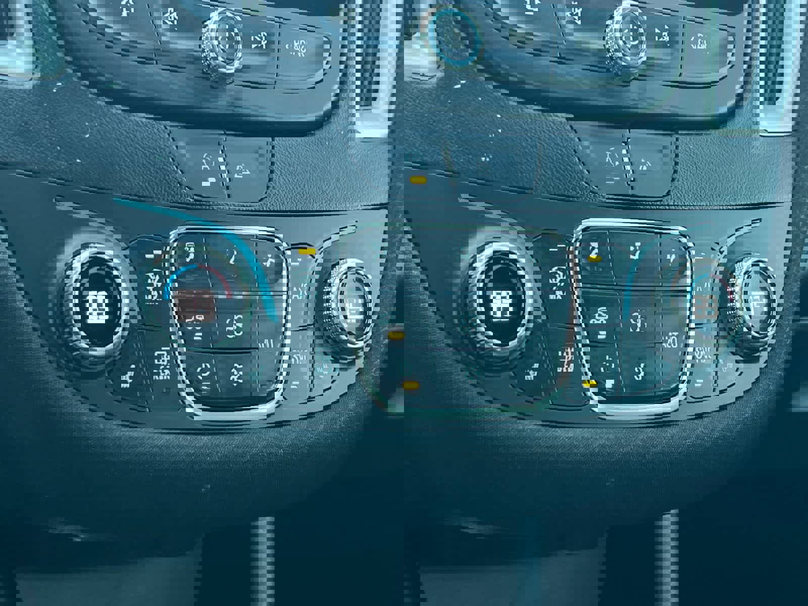 Used 2024 Chevrolet Malibu LT image 20