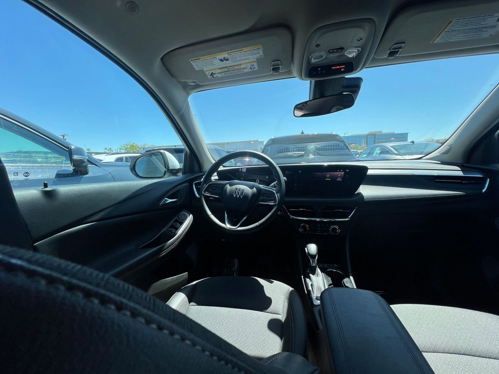 Used 2025 Buick Encore GX Preferred FWD image 34