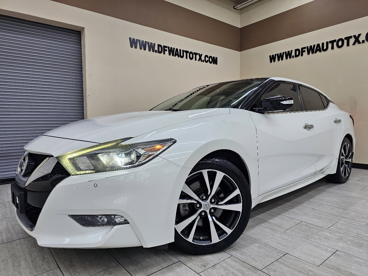 Used 2016 Nissan Maxima Platinum