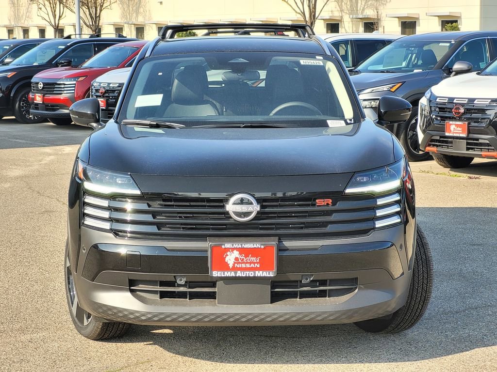 New 2026 Nissan Kicks SR image 2