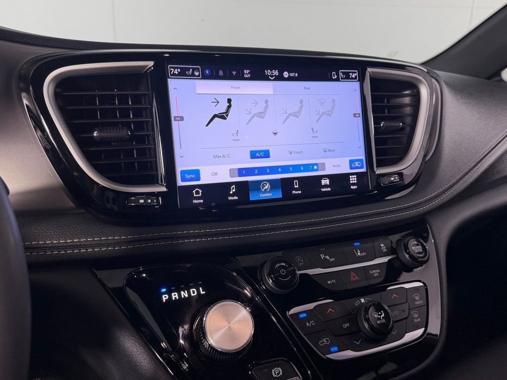 Used 2025 Chrysler Pacifica Select FWD image 20